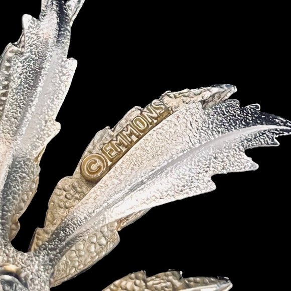 Vintage Emmons Gold Tone And Faux Pearl Floral Leaf Brooch (4627) - Picture 7 of 7